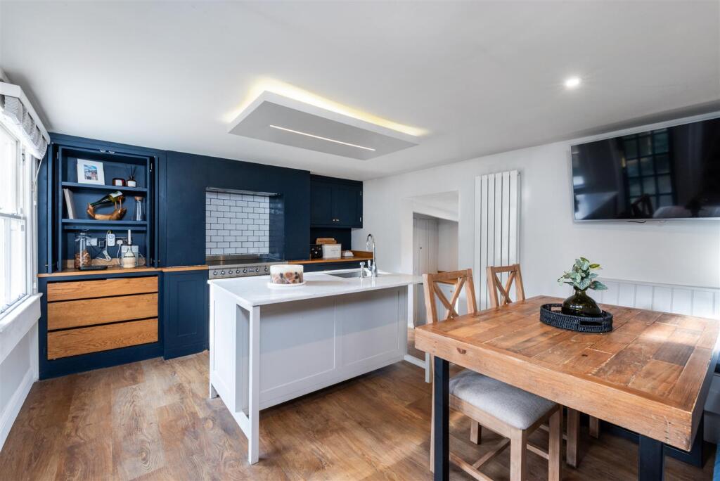 Kitchen Diner I.jpg