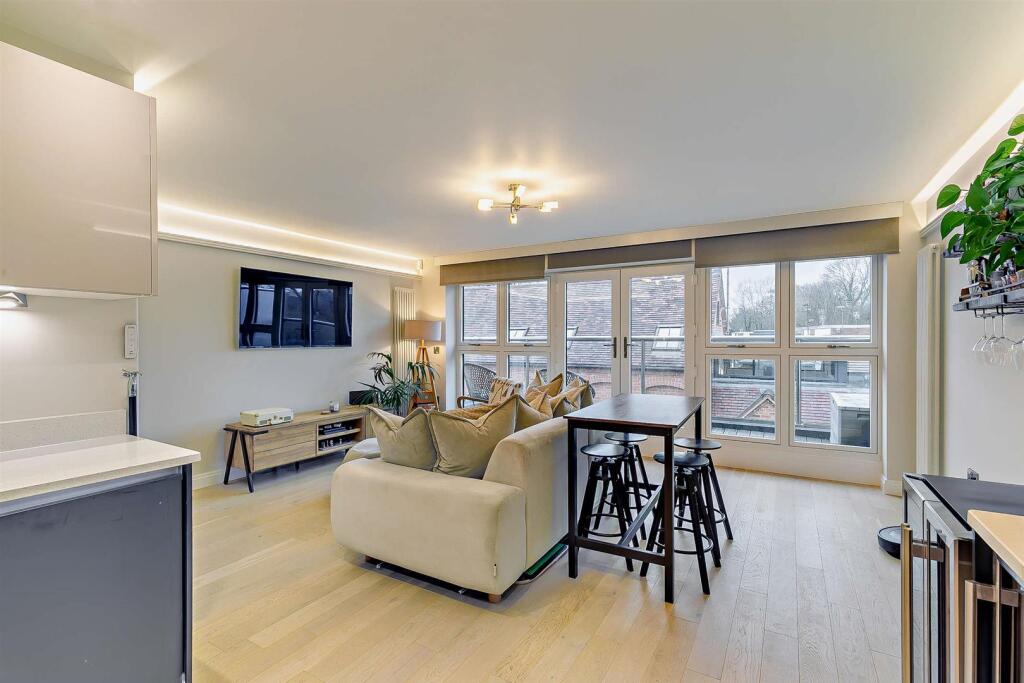 8635539-interior21-800.jpg