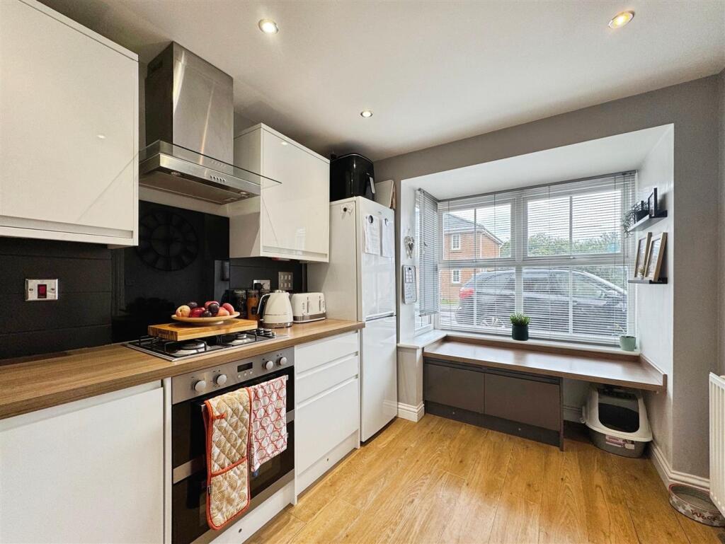 a6ec2c37-1-4B17-B710-B67B7DA4628A-4721-000004070B7