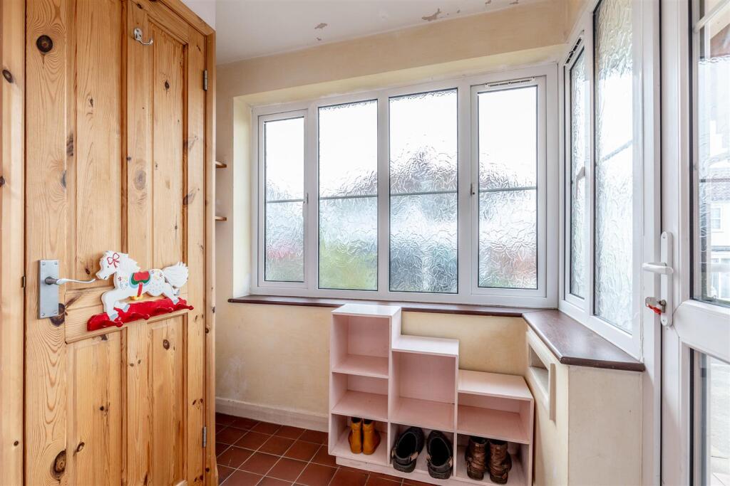 Dingle View, Sea Mills Bed 2b.jpg