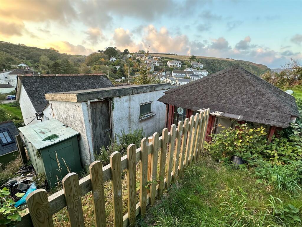 Outbuilding and summer house.jpg