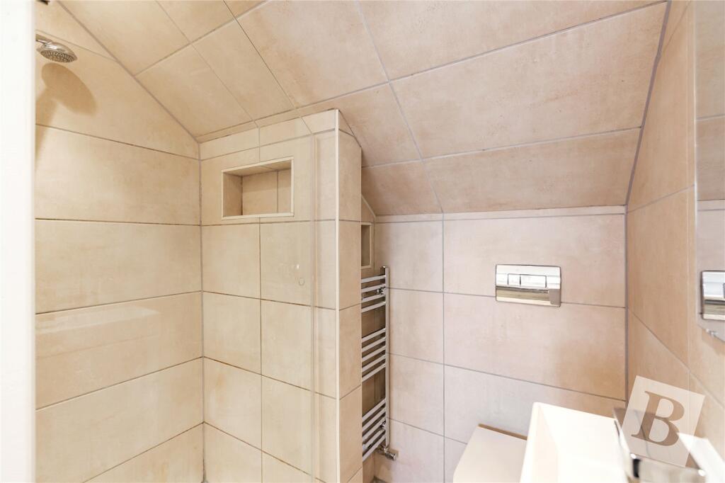 Master En-Suite
