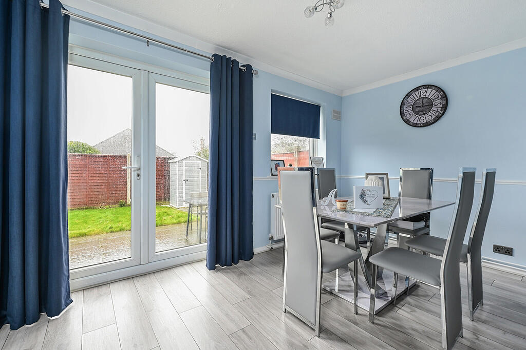 59 Foxley Close (...