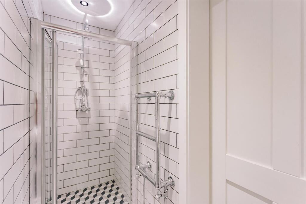 MB_visit 8_fonthill mews_8_14.jpg