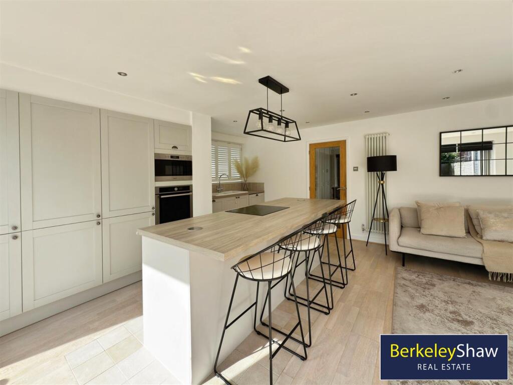 Kitchen/Diner/Family Room