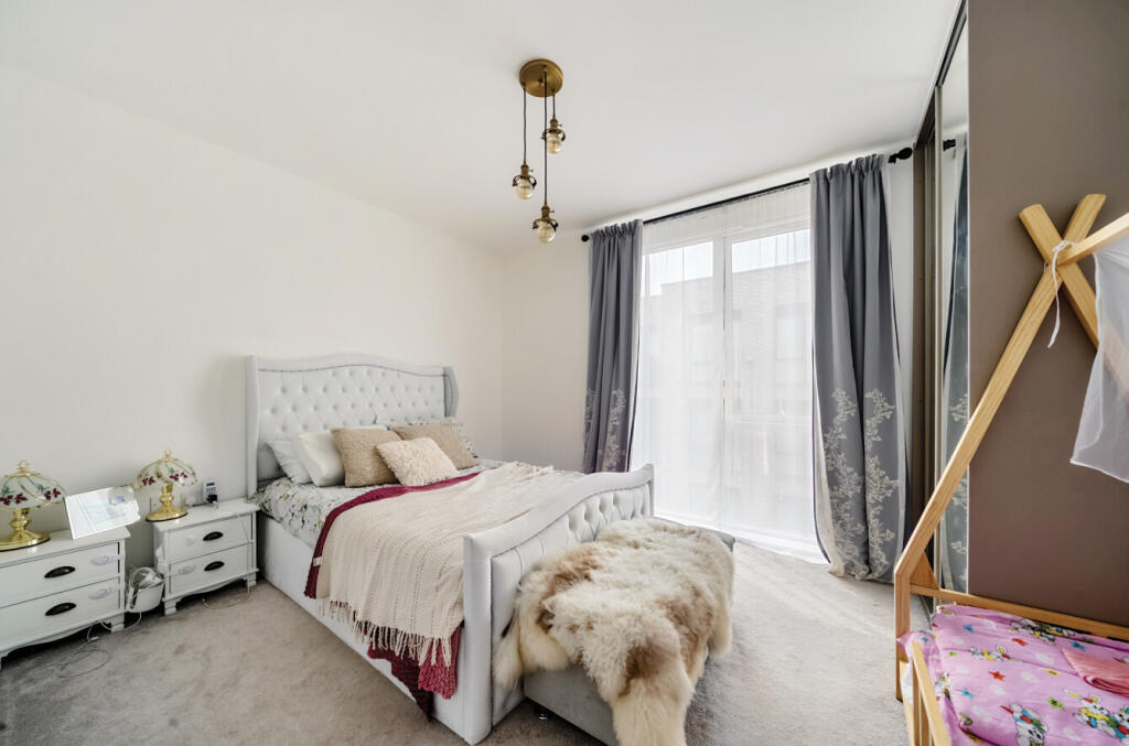 1319308-21-6867b4...