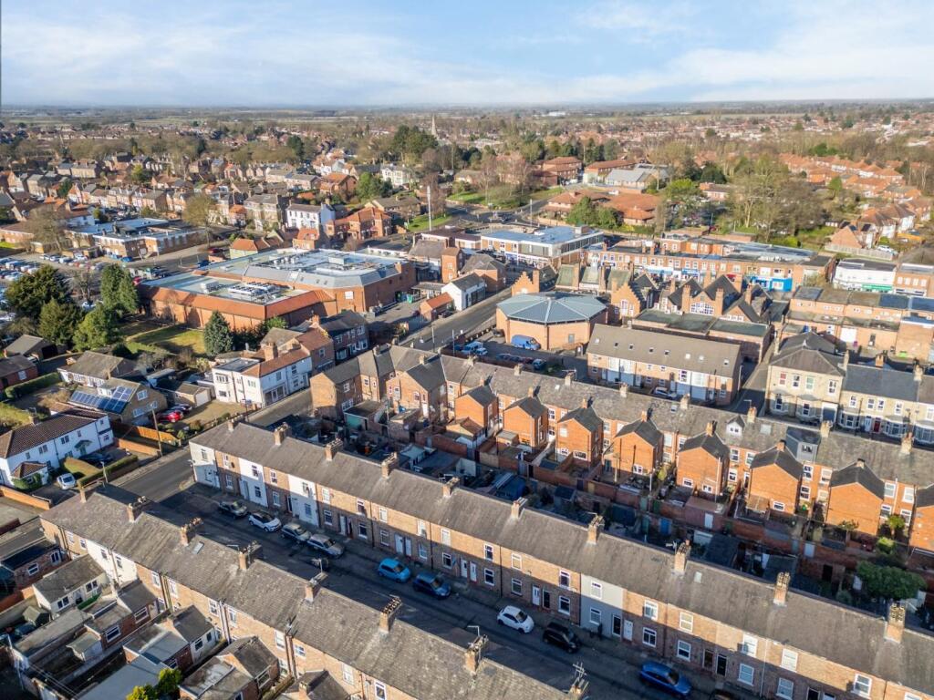 70 Gladstone street-1.jpg