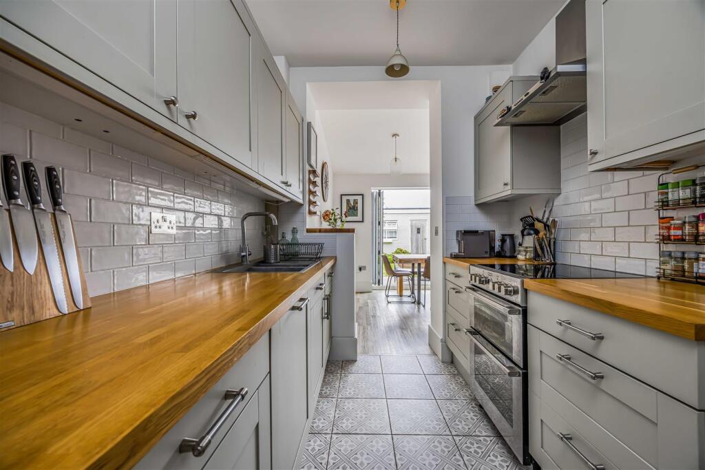 342 Copnor Road, Portsmouth-Small-PorticoMarketing