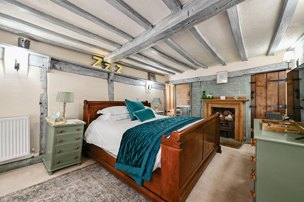 34 The Mint TN31 ...