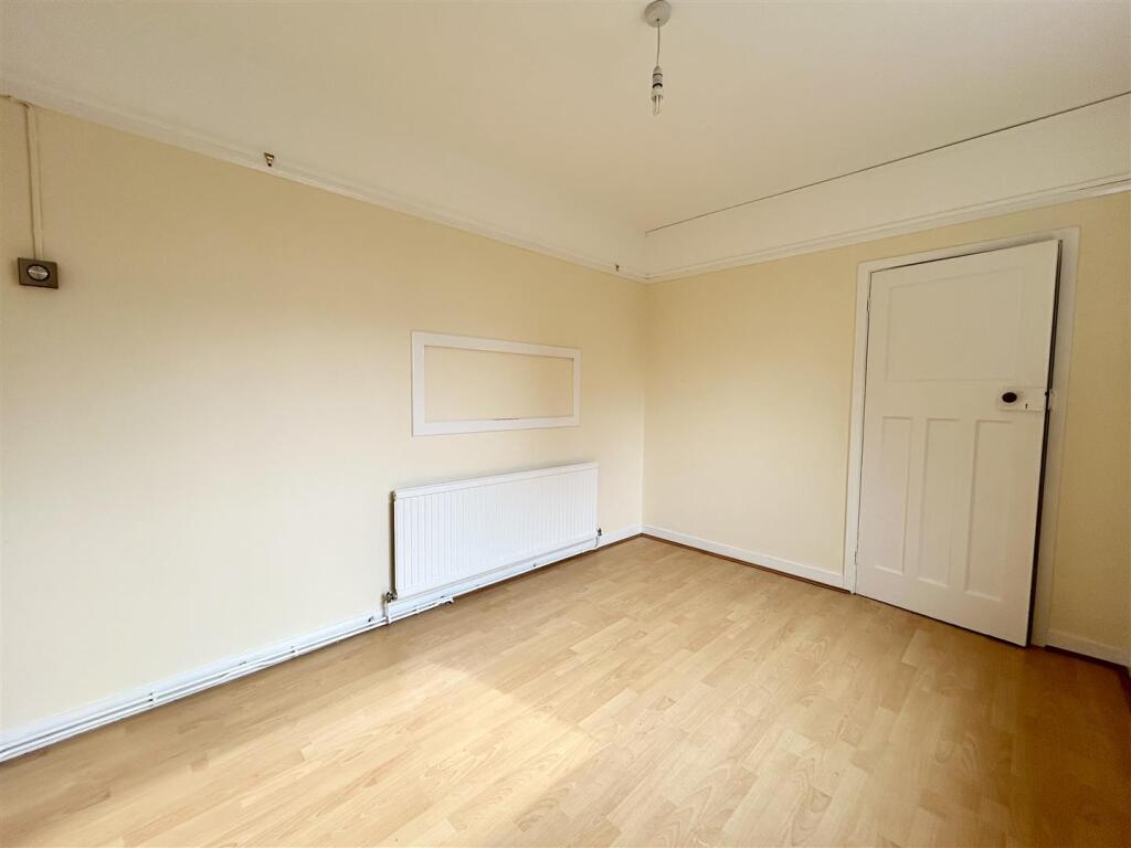 Dining room.jpeg