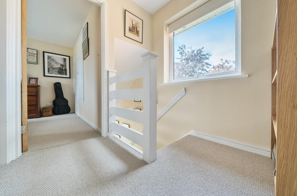 1310114-26-685997...