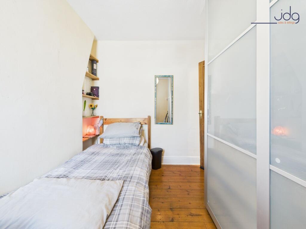 Single Bedroom
