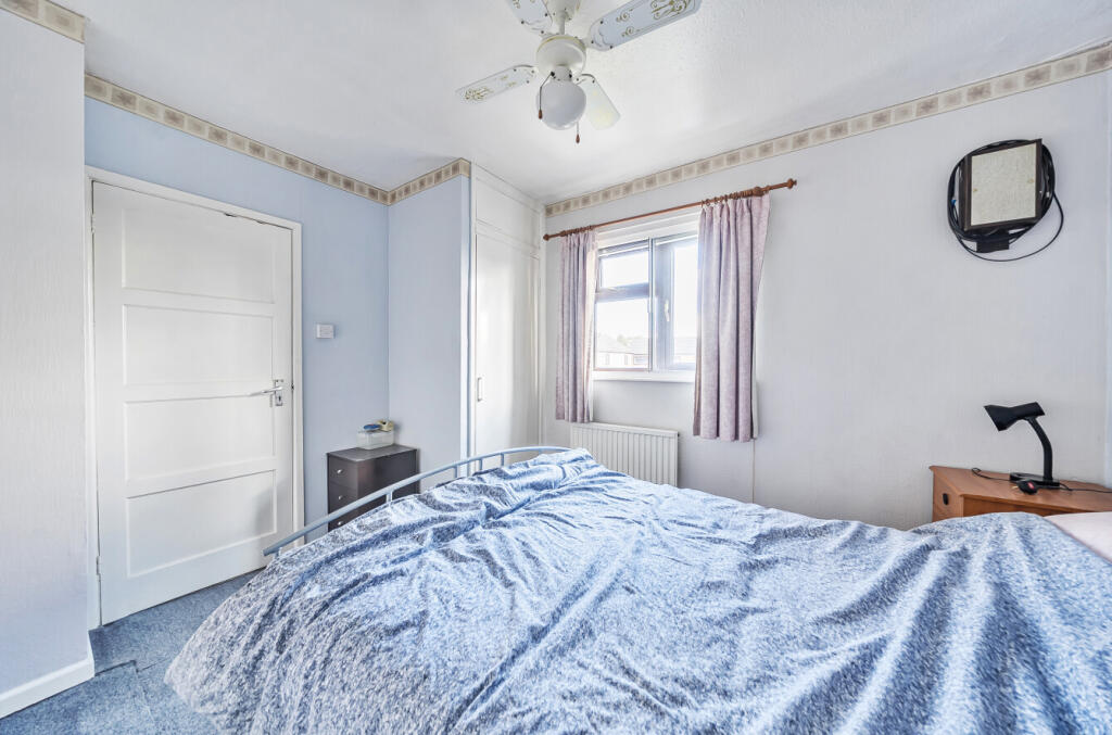 1349401-22-68bf00...