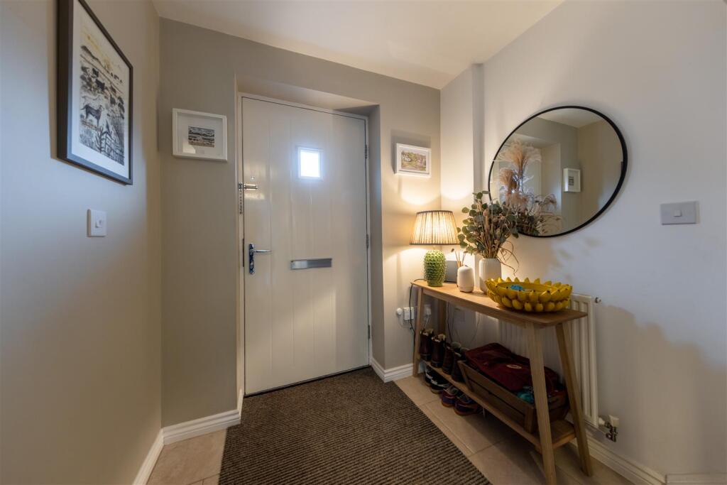 15 Sandford Drive-012.jpg