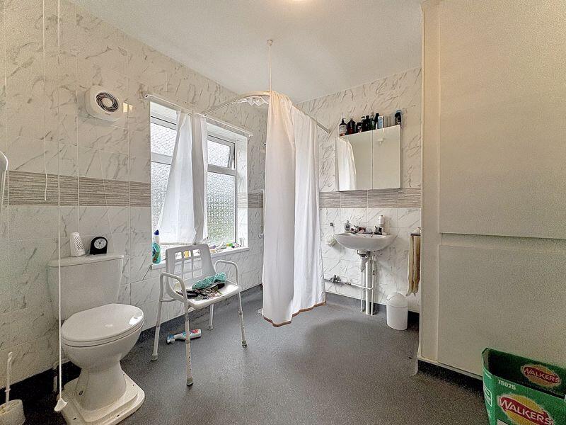 WET ROOM
