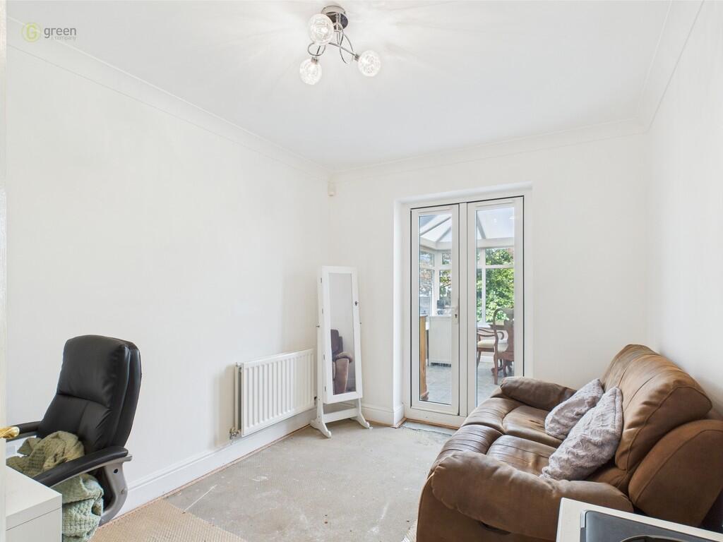 CAM03830G0-PR0142...