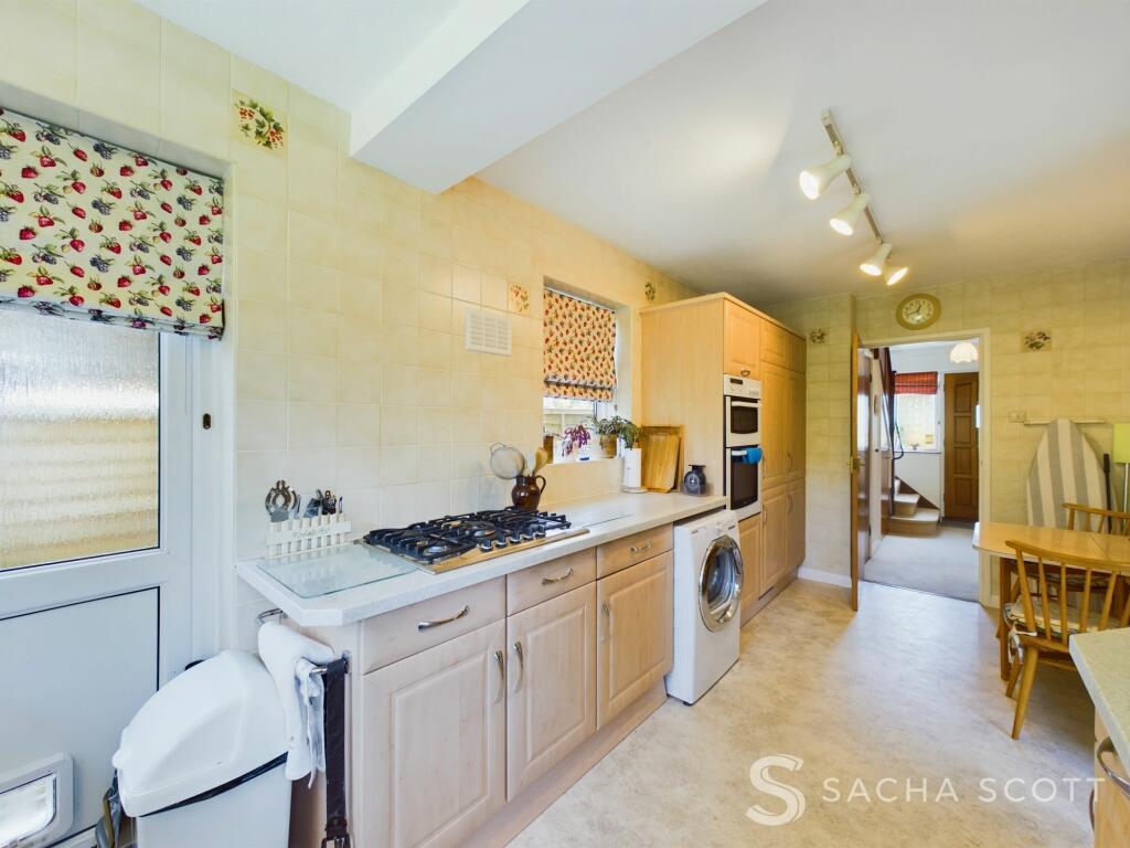 Kitchen / Breakfast Room