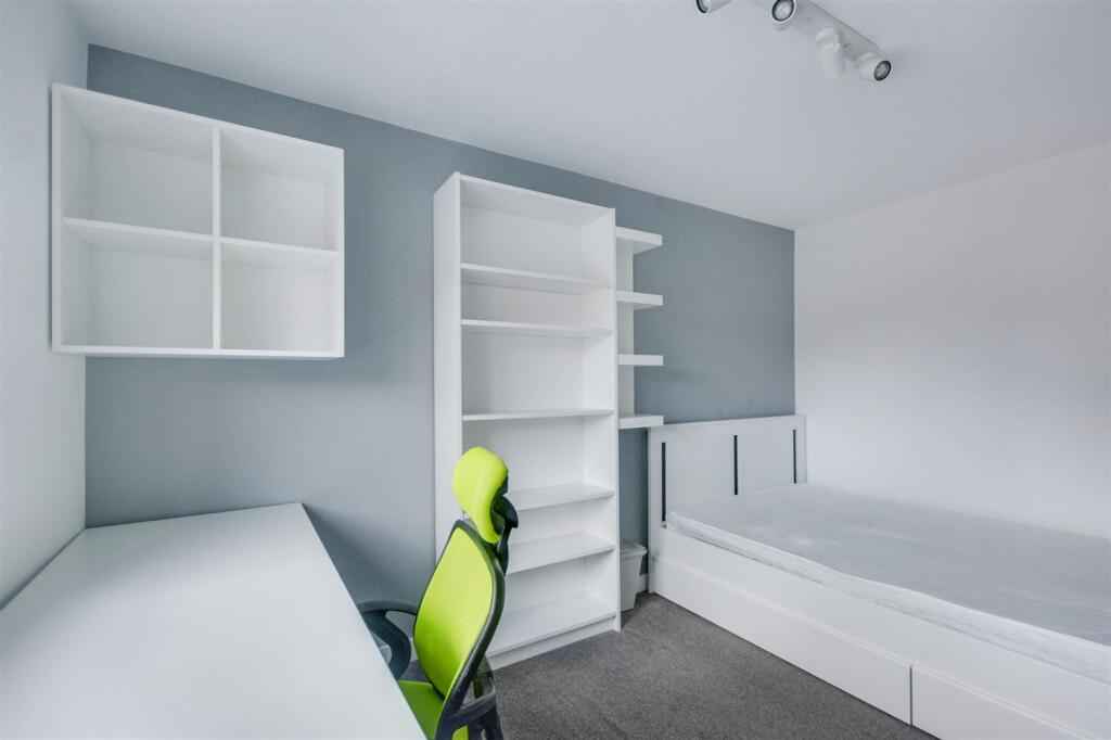 Bedroom 3_3.jpeg