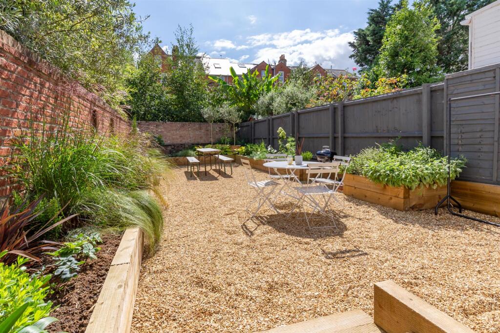 Attractive Rear Garden