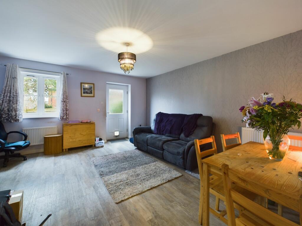 Sitting/Dining Room