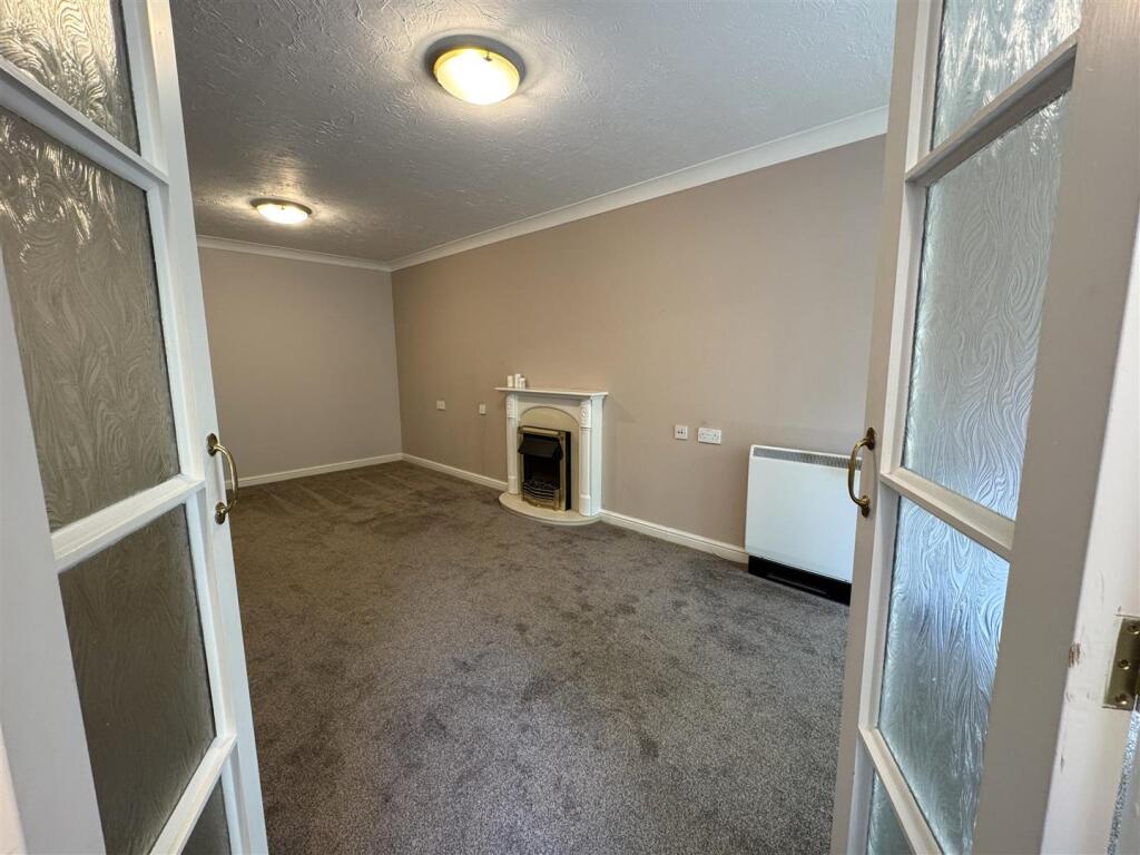 LOUNGE FROM KITCHEN .JPG