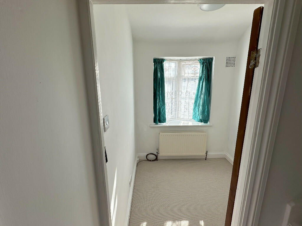 Bedroom 3 / Office