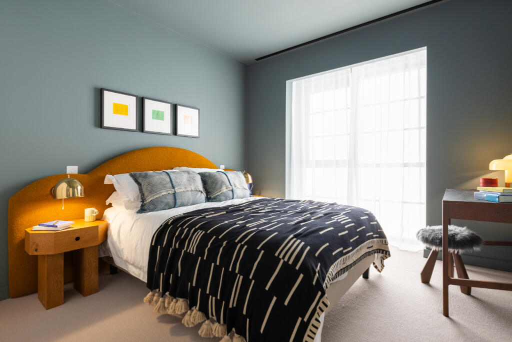 1 bedroom show apartment (5).jpg