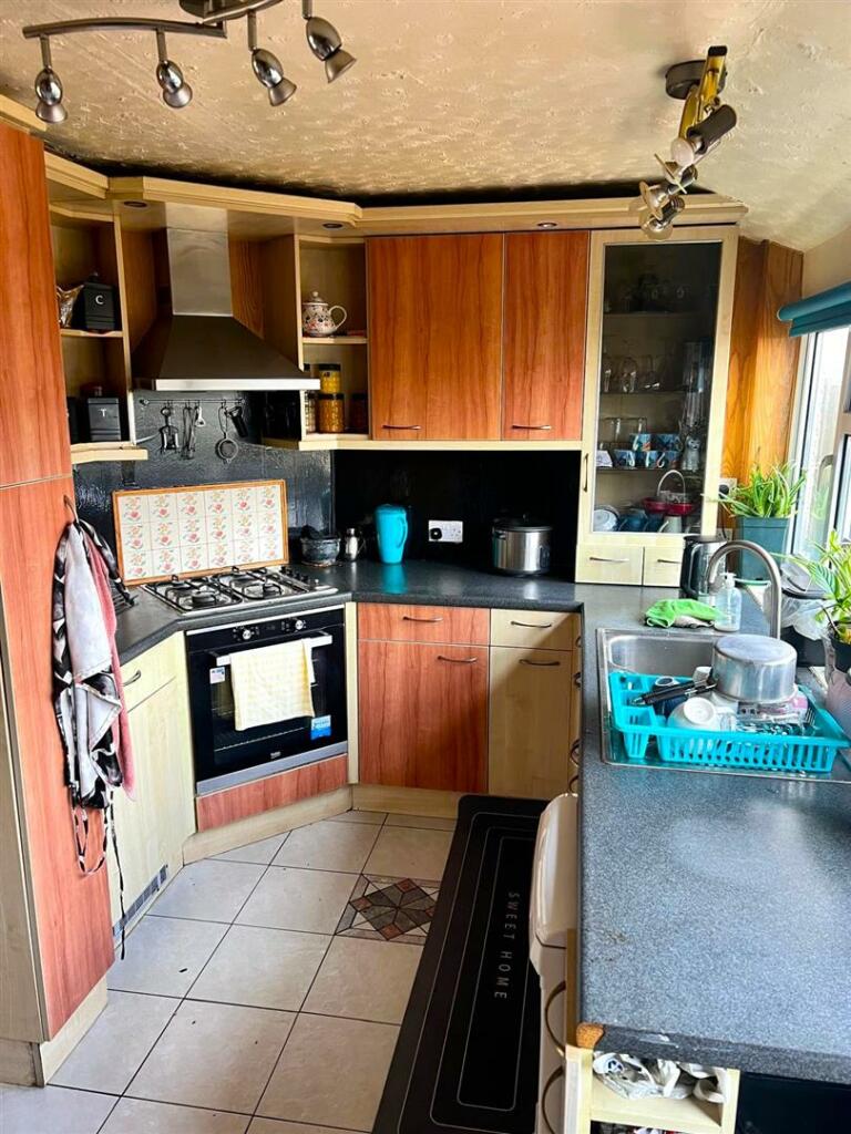 Yule Road, Wyken - Kitchen.jpg