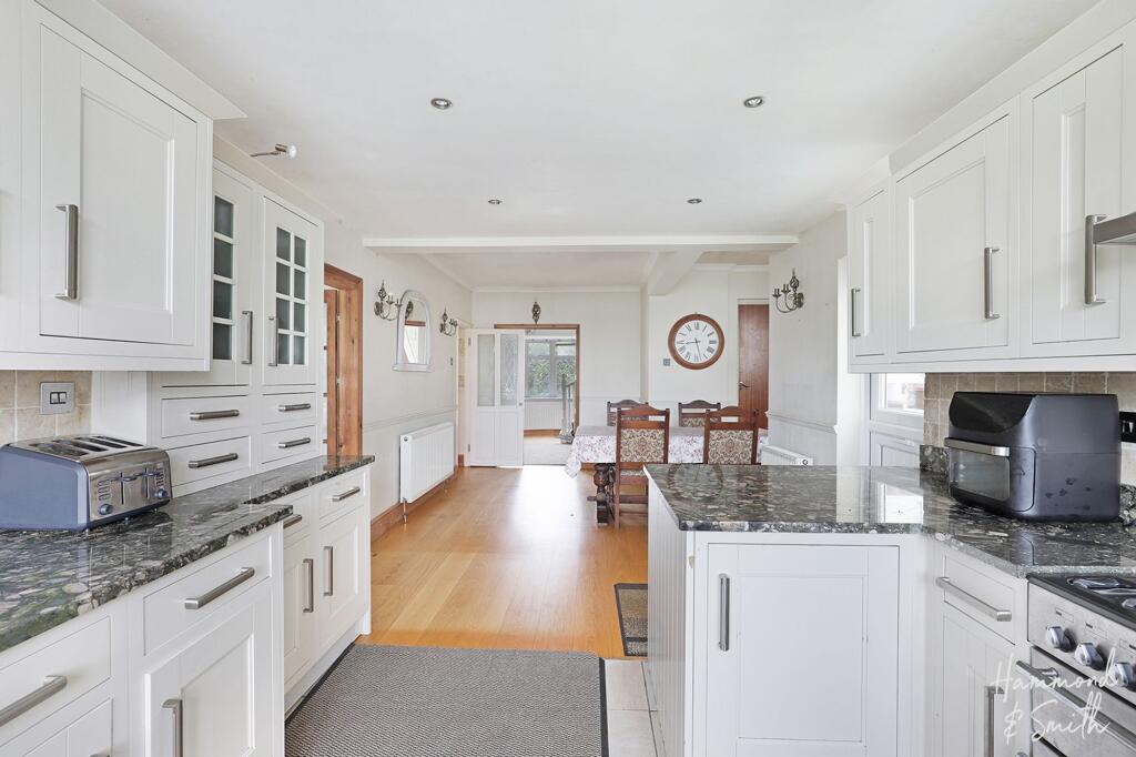 Kitchen / Diner
