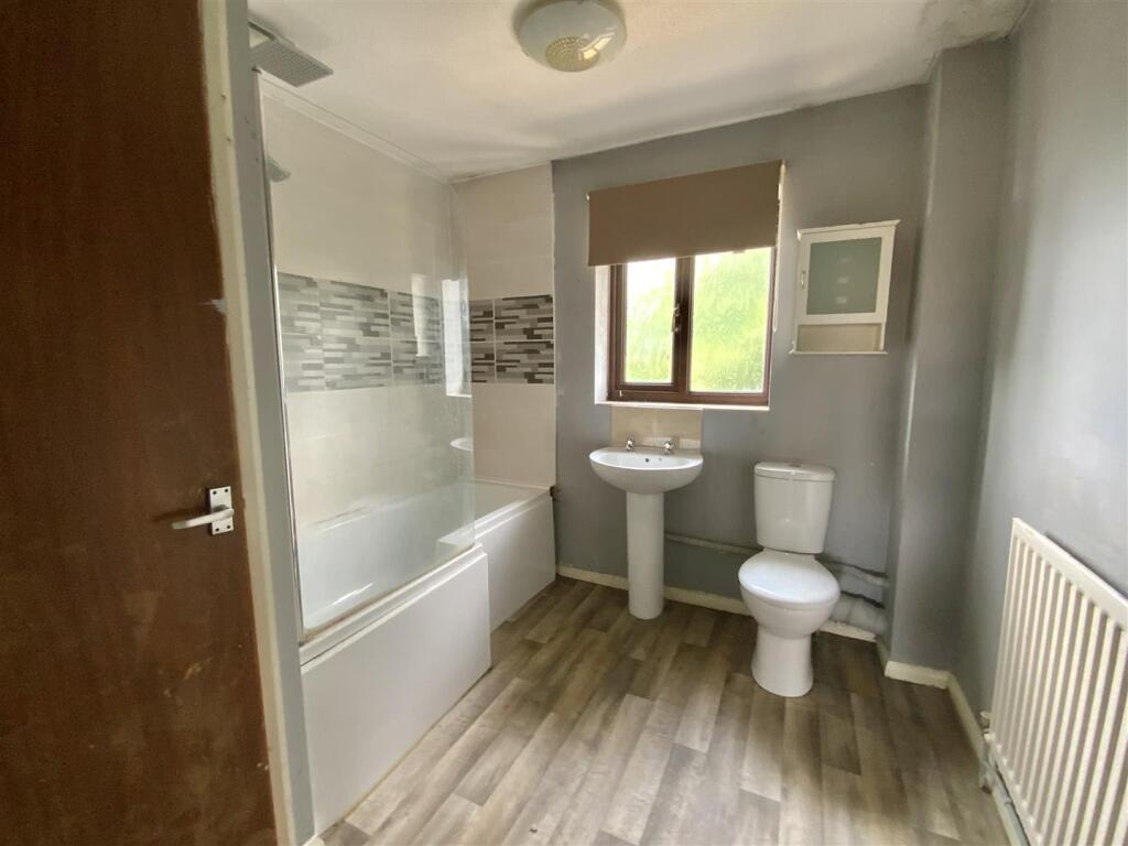Large Bathroom