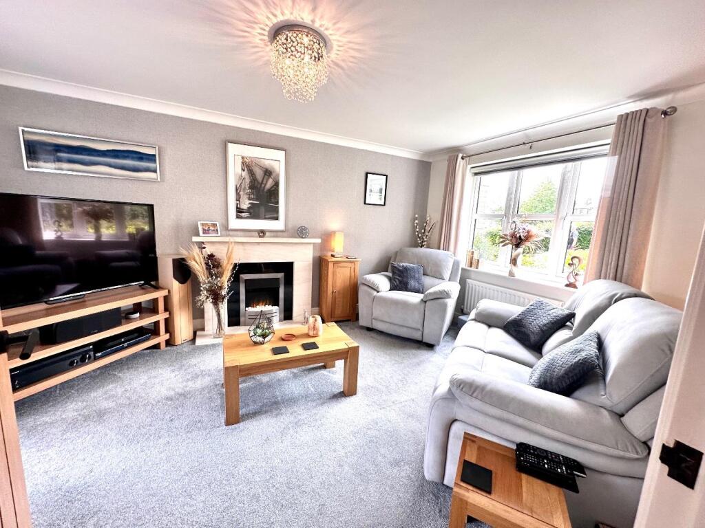 ADDITIONAL INTERNAL PHOTOGRAPHS