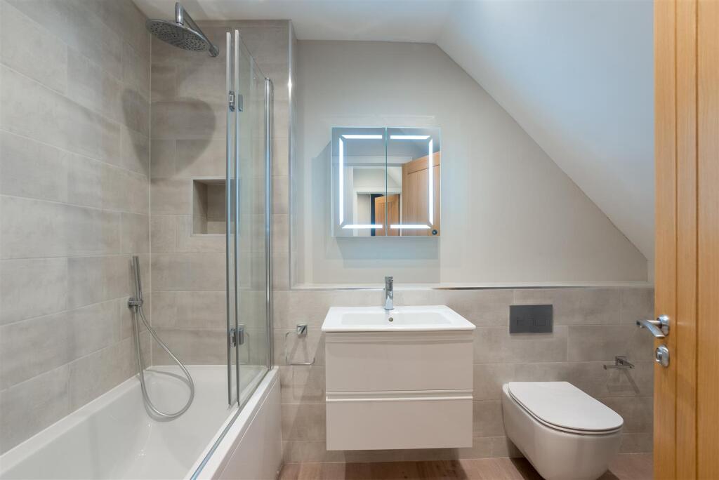 12 Lavender Drive 1829-21.jpg