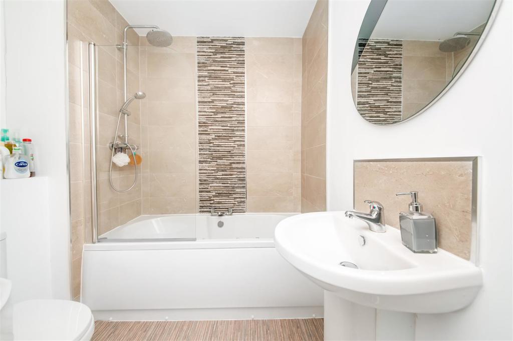 HOUSE BATHROOM