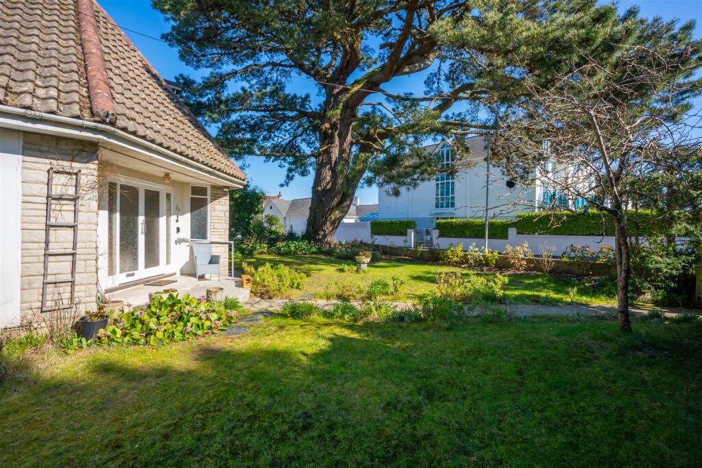 72 panorama road-24.jpg