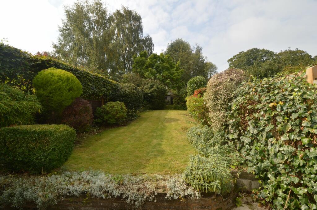 Garden Property to l