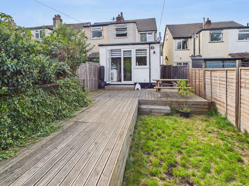 REAR ASPECT &amp; GARDEN