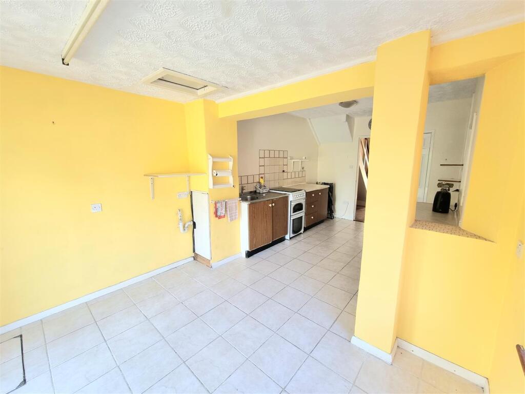 Breakfast Room