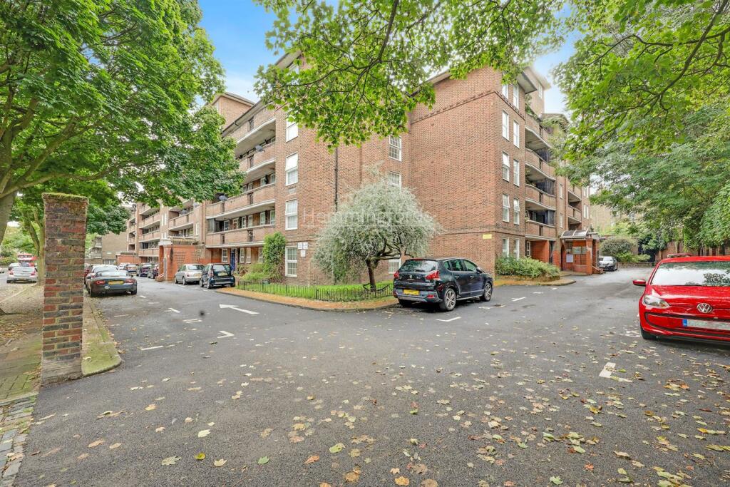 15-6ba681175 VM HMF 43 NORTHAMPTON ST N1 2HX_7460-