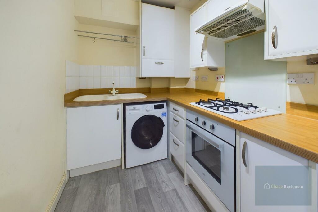 CAM02549G0-PR0208-ST