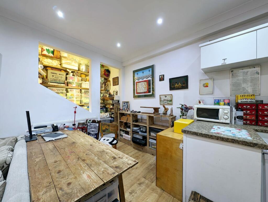 ab393611-5706-4b80-ac4a-1f937c0abc02