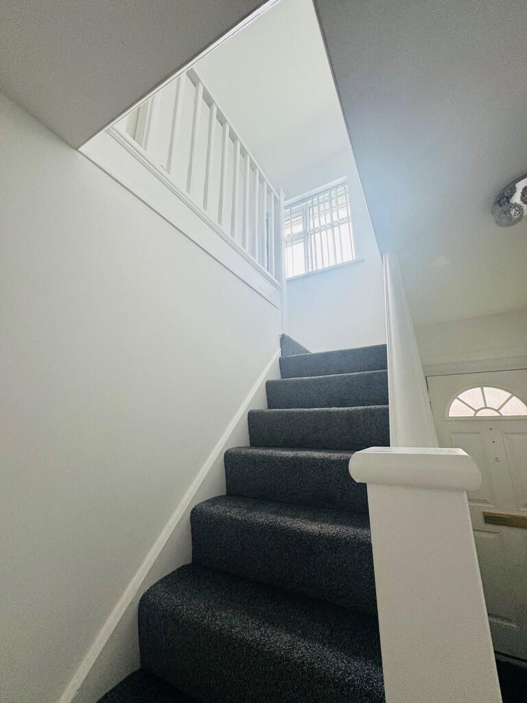13 addison stairs