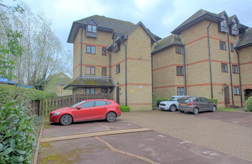 RESIDENT &amp; VISITOR PARKING