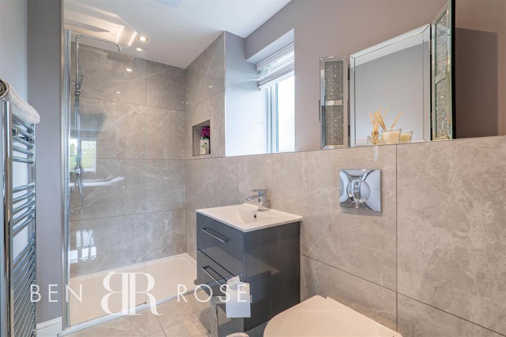 Bedroom Three Ensuite