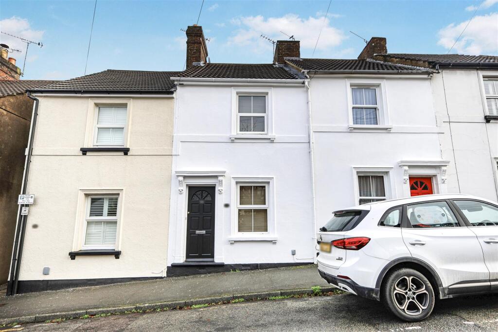 Victoria Road, Sevenoaks, Kent