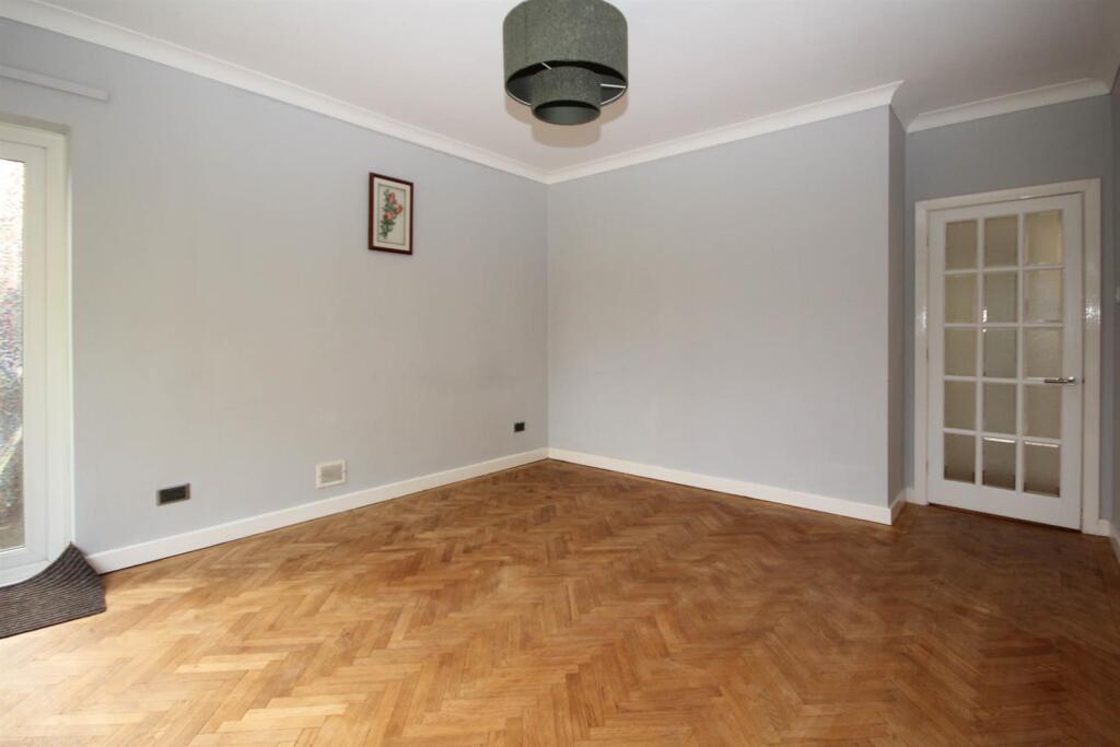 new dining room.jpg