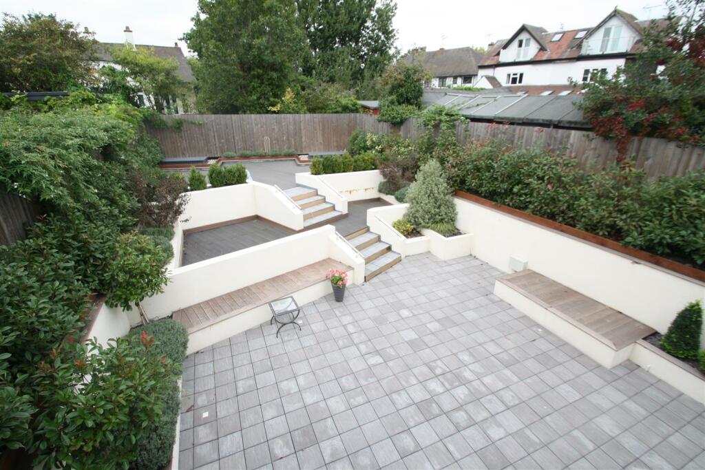communal garden.jpg