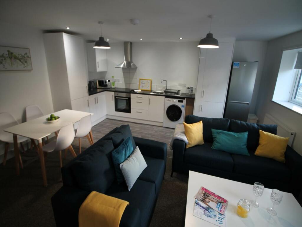 Lounge - 1