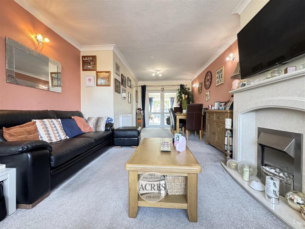 IMG_5902 (Large).jpg