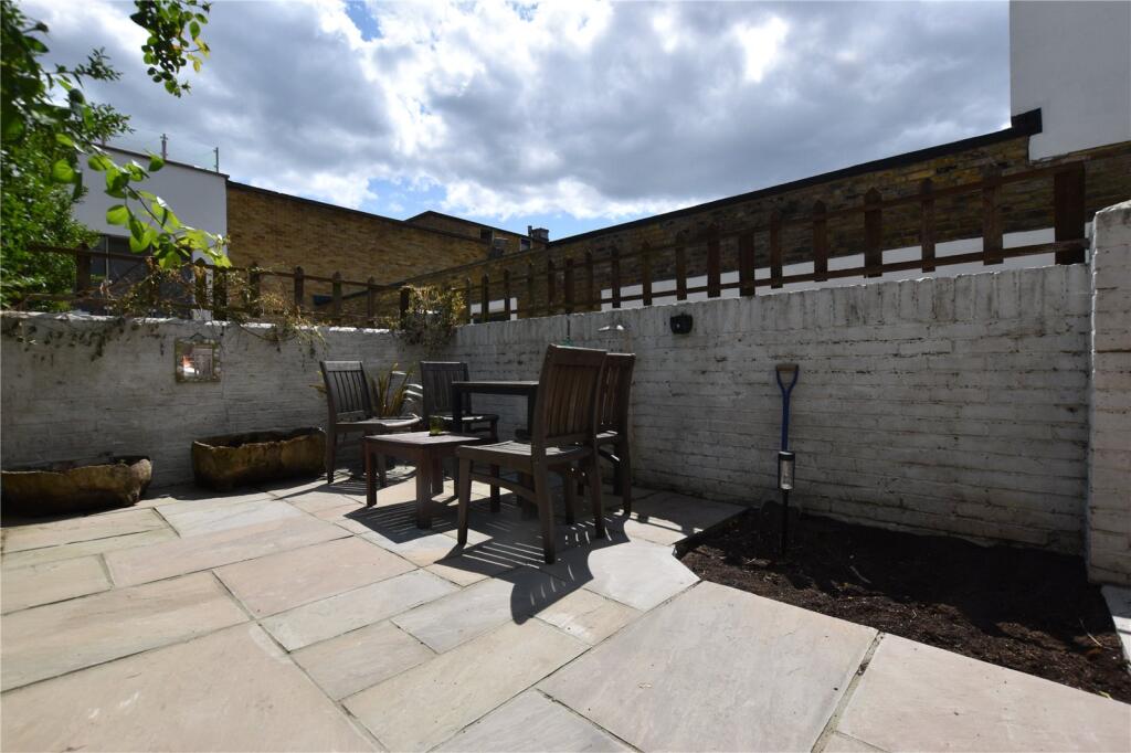 Picture No. 01