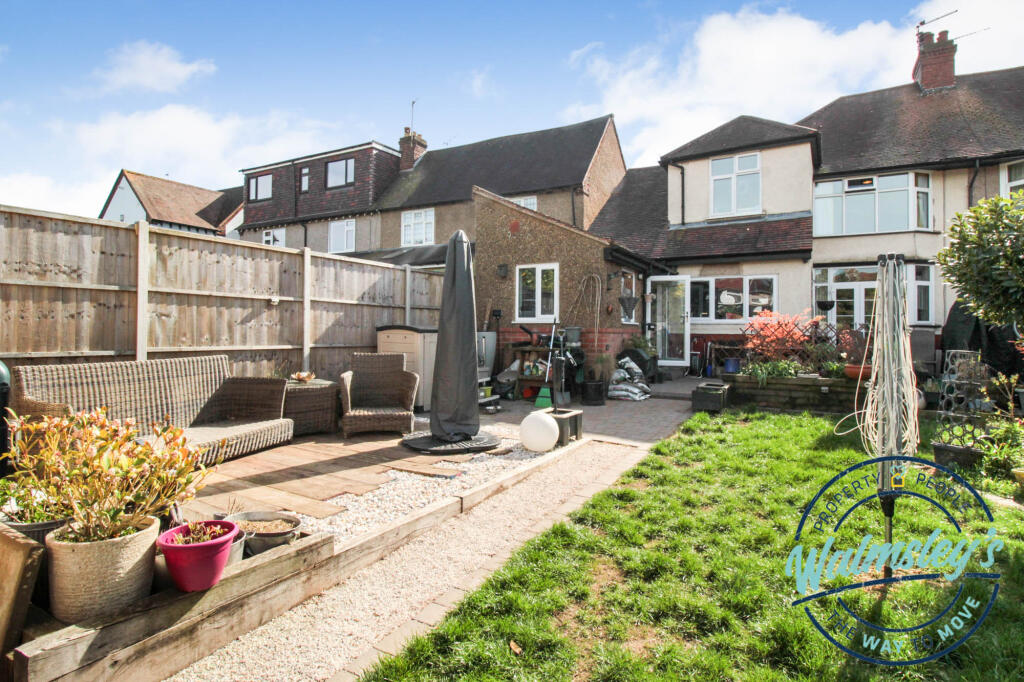 Rear garden and patio's